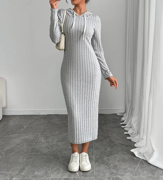 Vestido de punto acanalado de manga larga con capucha estilo casual para mujer - Vestido ajustado de longitud media y favorecedor de figuras de otoño 2025