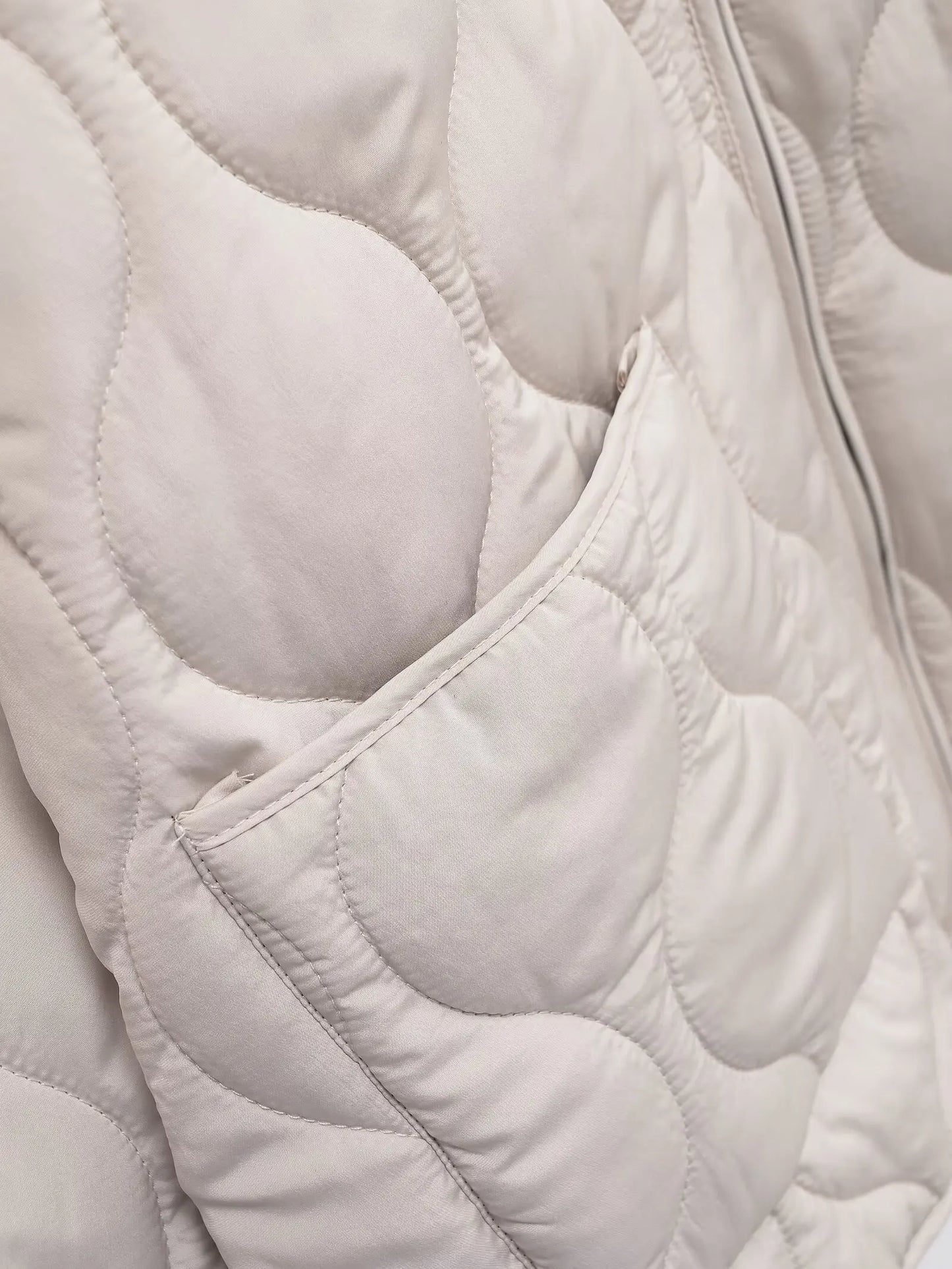 Chaqueta de algodón cálida con diamantes, informal, holgada, estilo europeo y americano, invierno 2025
