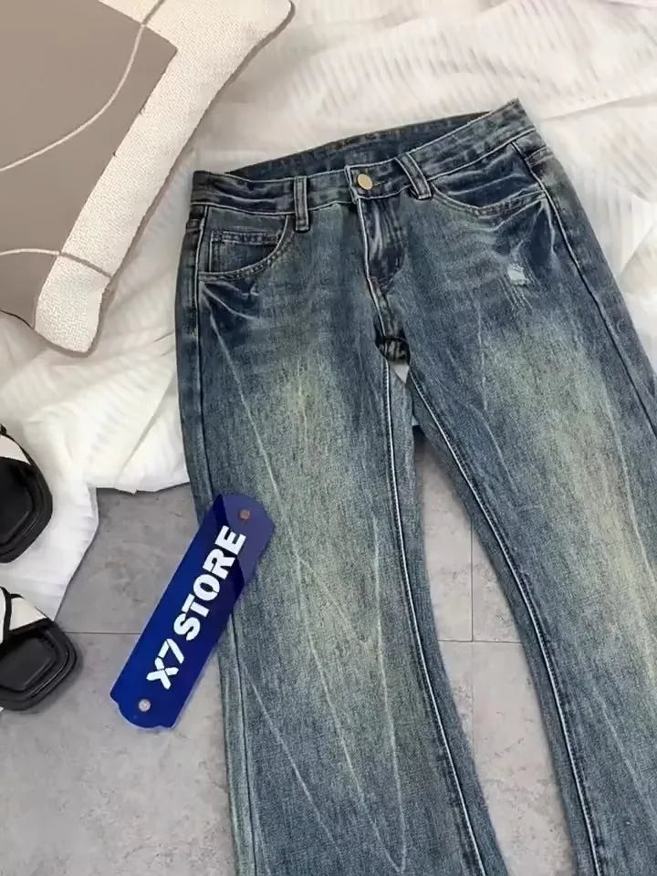 Vaqueros retro americanos de cintura baja para mujer, novedad de otoño, bordado, moda informal antigua, temperamento, pantalones ajustados con campana del Joker.